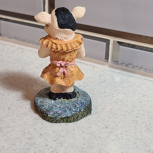 Little pig figurine knick knack for sale today - Picture 9 of 11